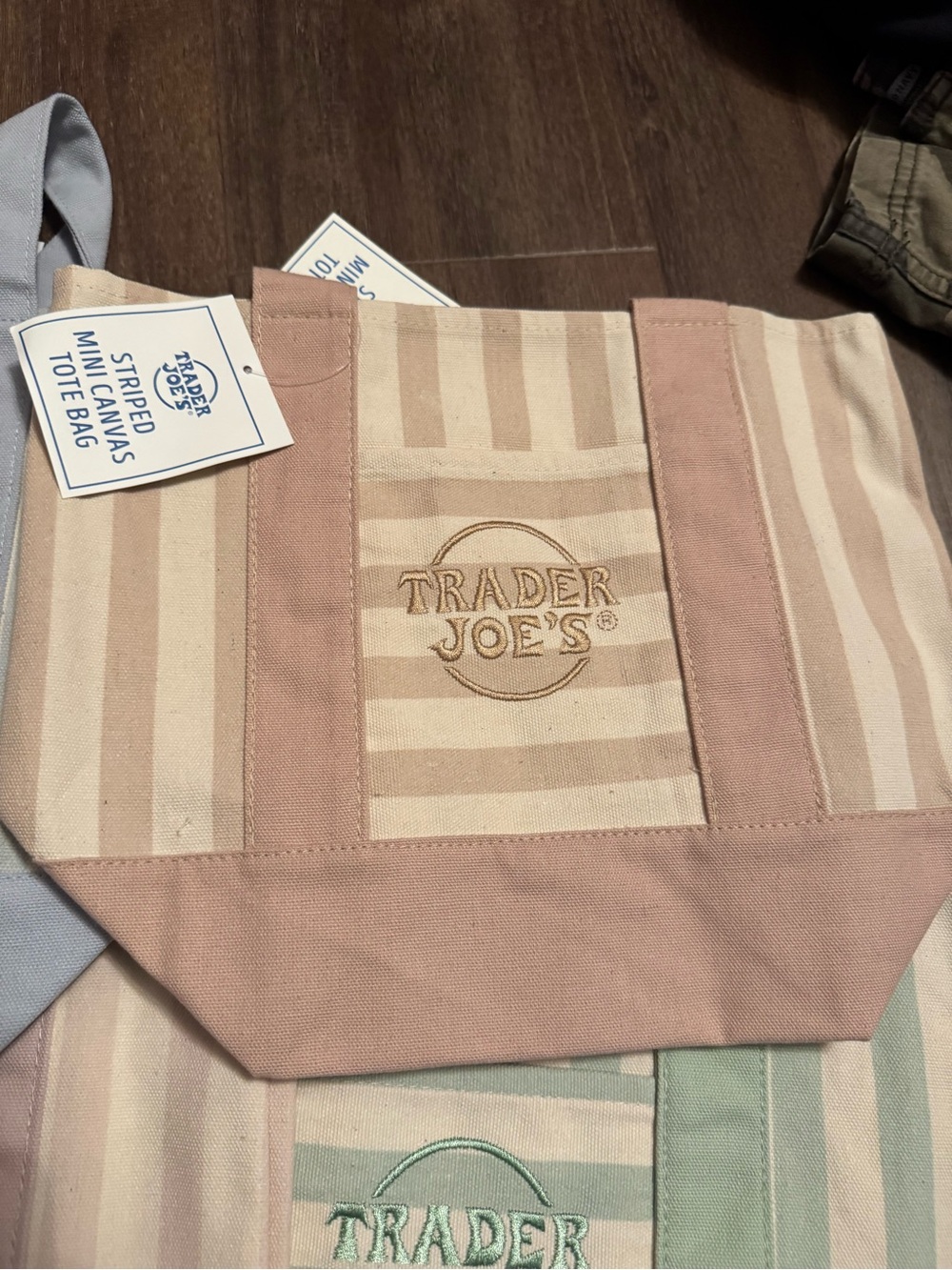 NEW Set of 4 new striped TRADER JOES MINI TOTE BAGS 1 of each color - Picture 3 of 5